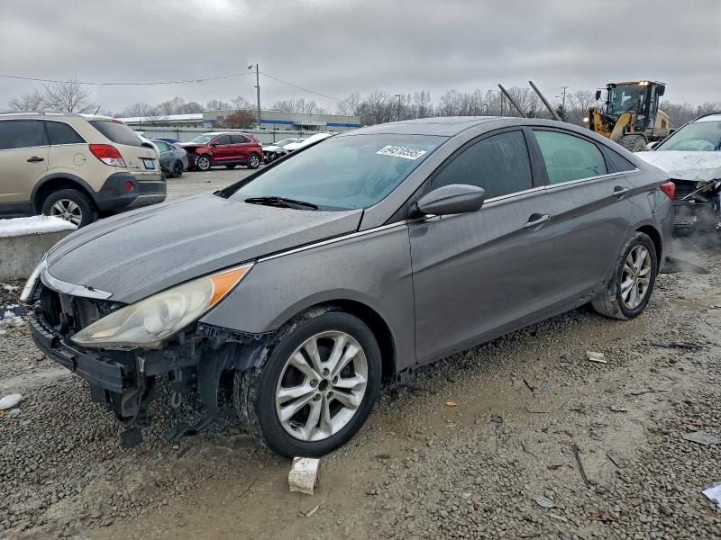 HYUNDAI SONATA SE 2013 with VIN 5NPEC4AC4DH567401 - Photo from auction