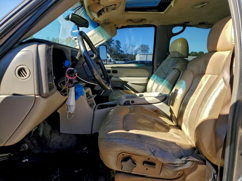 Photo 7 from auction – 2002 GMC YUKON with VIN 1GKEK13Z62J277298