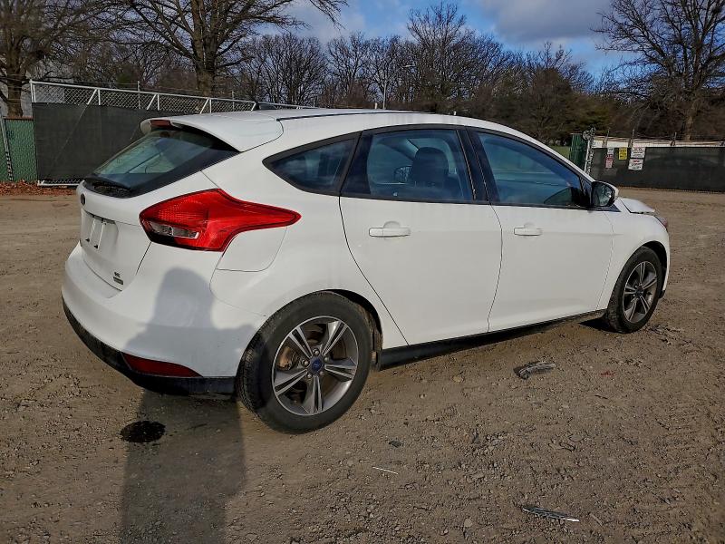 Photo 3 from auction – 2016 FORD FOCUS SE with VIN 1FADP3KE7GL211086
