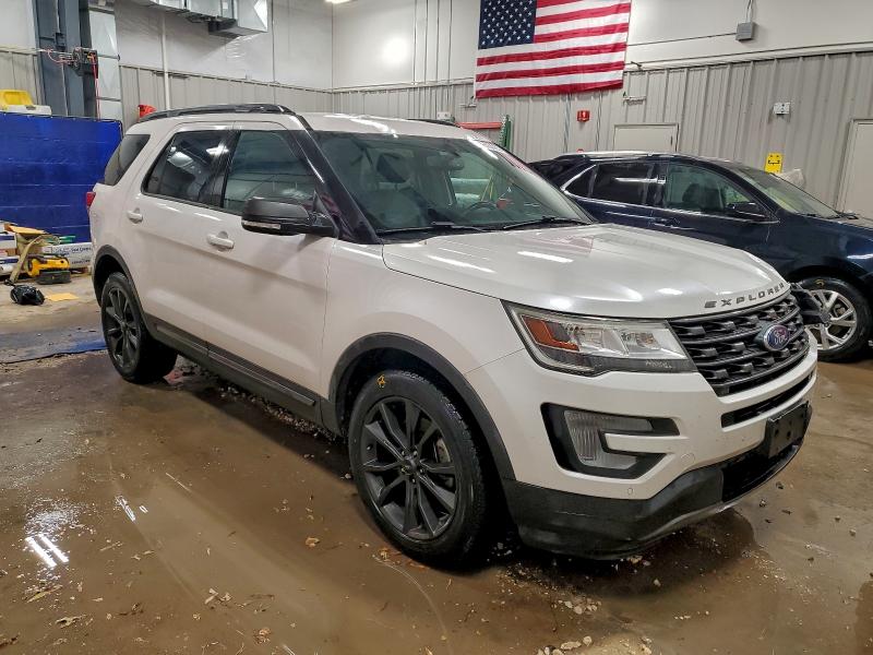 Photo 4 from auction – 2017 FORD EXPLORER X with VIN 1FM5K8D88HGE23860