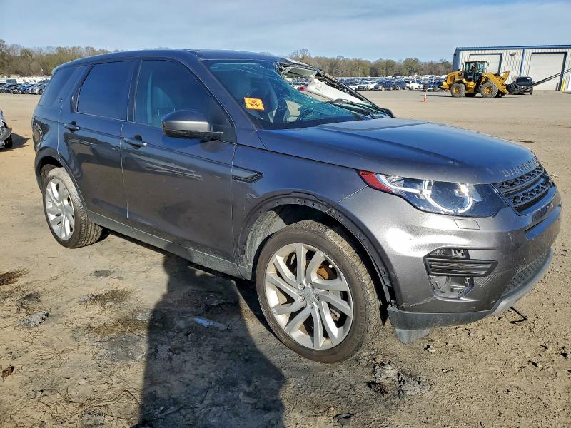 Photo 4 from auction – 2017 LAND ROVER DISCOVERY with VIN SALCP2BG6HH710704