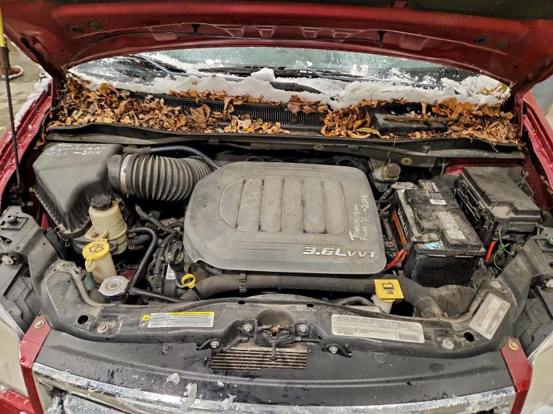 Photo 12 from auction – 2012 CHRYSLER TOWN & COU with VIN 2C4RC1BG6CR301171