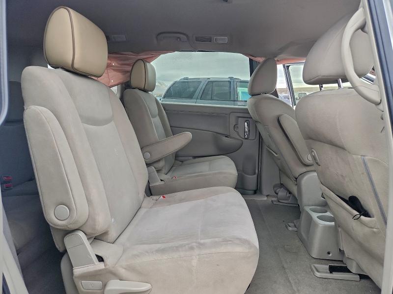 Photo 10 from auction – 2015 NISSAN QUEST with VIN JN8AE2KP7F9132886
