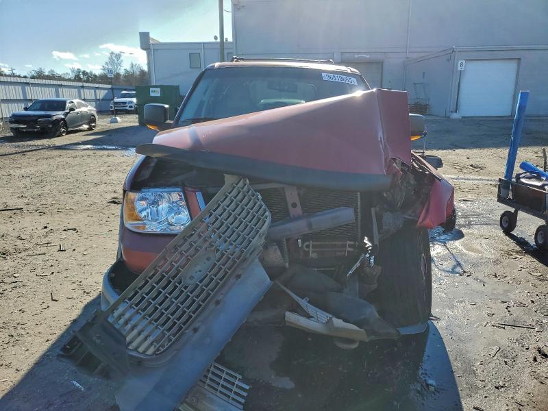 Photo 5 from auction – 2005 FORD EXPEDITION with VIN 1FMFU18525LA67611