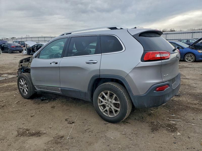Photo 2 from auction – 2014 JEEP CHEROKEE L with VIN 1C4PJMCS5EW310679