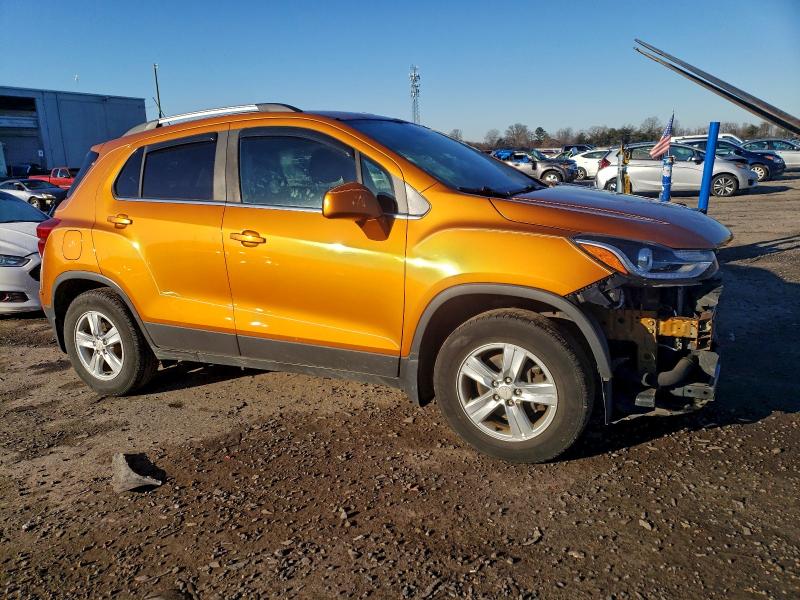 Photo 4 from auction – 2017 CHEVROLET TRAX 1LT with VIN 3GNCJPSBXHL133484