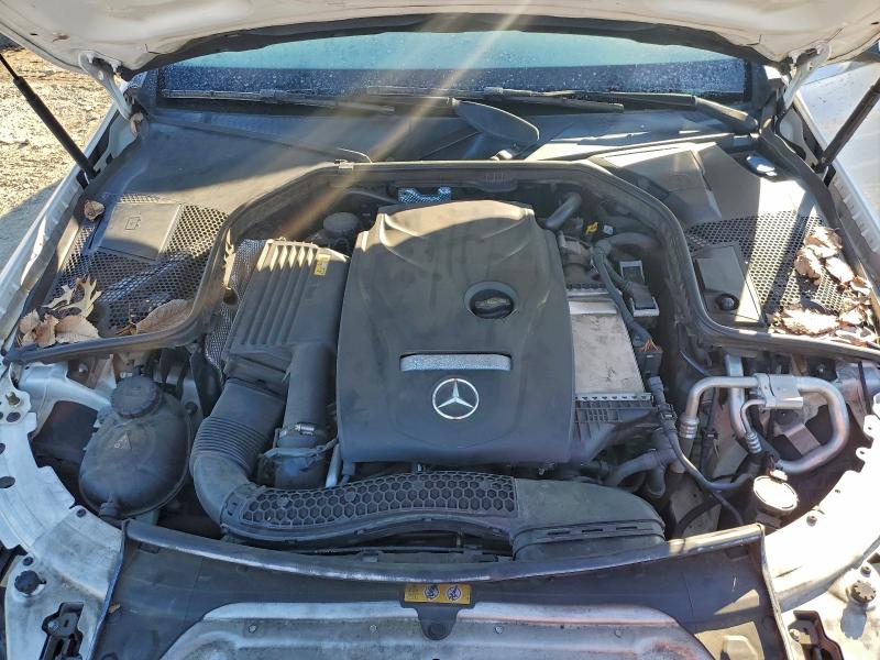Photo 11 from auction – 2016 MERCEDES-BENZ C with VIN 55SWF4JB7GU169393