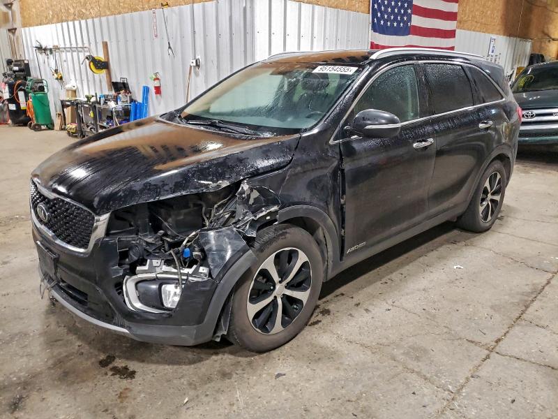 KIA SORENTO EX 2017 with VIN 5XYPHDA52HG322704 - Photo from auction