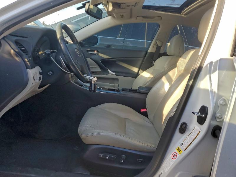 Photo 7 from auction – 2010 LEXUS IS 250 with VIN JTHCF5C29A2033069