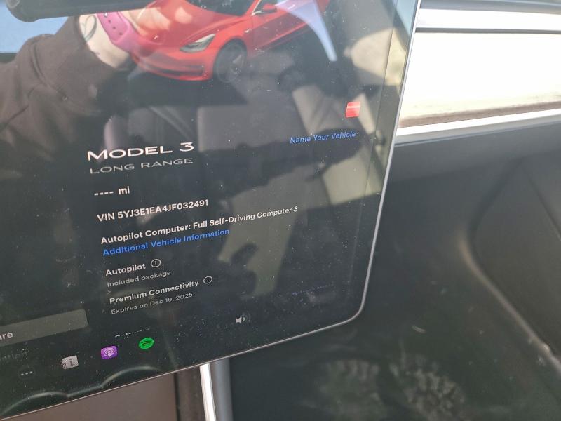 Photo 9 from auction – 2018 TESLA MODEL 3 with VIN 5YJ3E1EA4JF032491