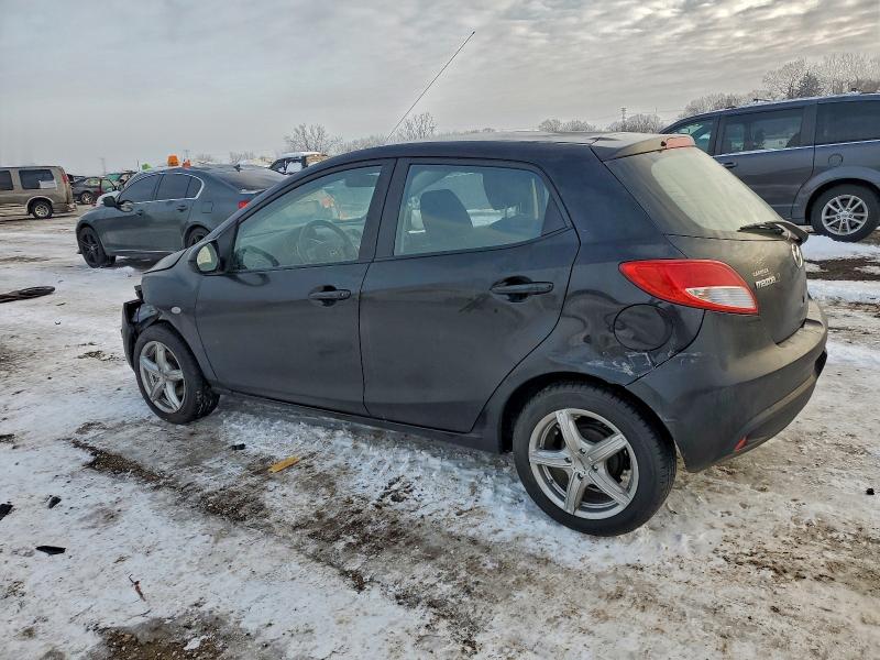 Photo 2 from auction – 2013 MAZDA MAZDA2 with VIN JM1DE1KZ3D0165518