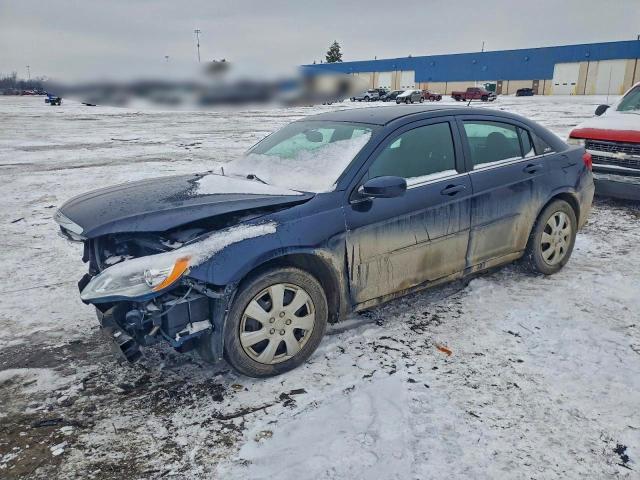 CHRYSLER 200 LX 2013 with VIN 1C3CCBAB4DN549987 - Photo from auction