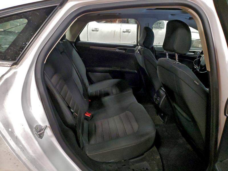 Photo 10 from auction – 2020 FORD FUSION with VIN 3FA6P0HD3LR124657