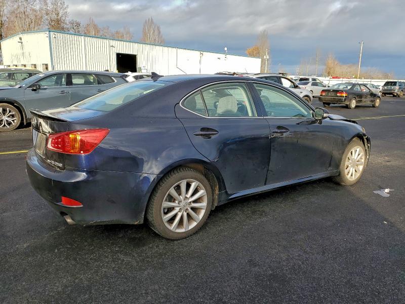 Photo 3 from auction – 2010 LEXUS IS 250 with VIN JTHCF5C21A2034698