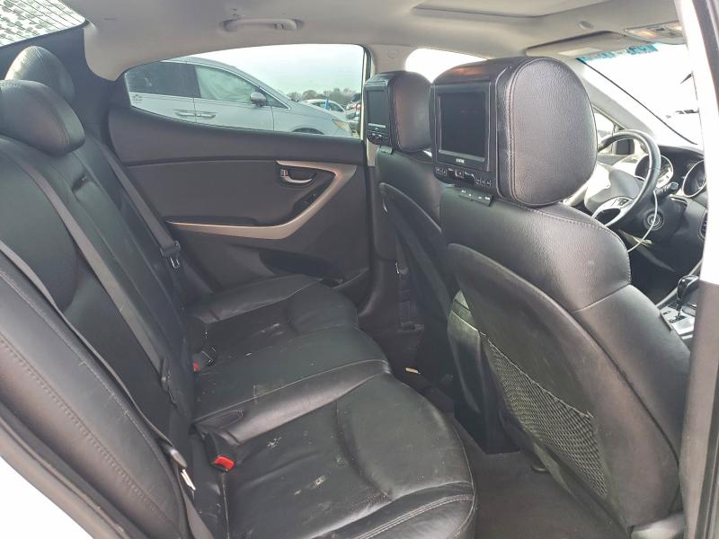 Photo 10 from auction – 2012 HYUNDAI ELANTRA GL with VIN 5NPDH4AE1CH107044
