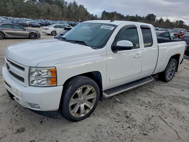 CHEVROLET SILVER1500 2010 with VIN 1GCSKTE30AZ277672 - Photo from auction