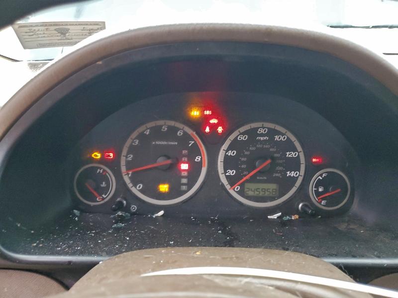 Photo 9 from auction – 2002 HONDA CR-V EX with VIN JHLRD78862C000913
