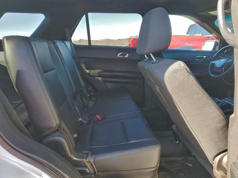 Photo 11 from auction – 2017 FORD EXPLORER P with VIN 1FM5K8AR2HGA36671