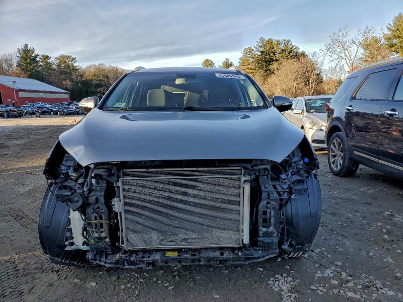 Photo 5 from auction – 2017 KIA SORENTO LX with VIN 5XYPGDA35HG289862