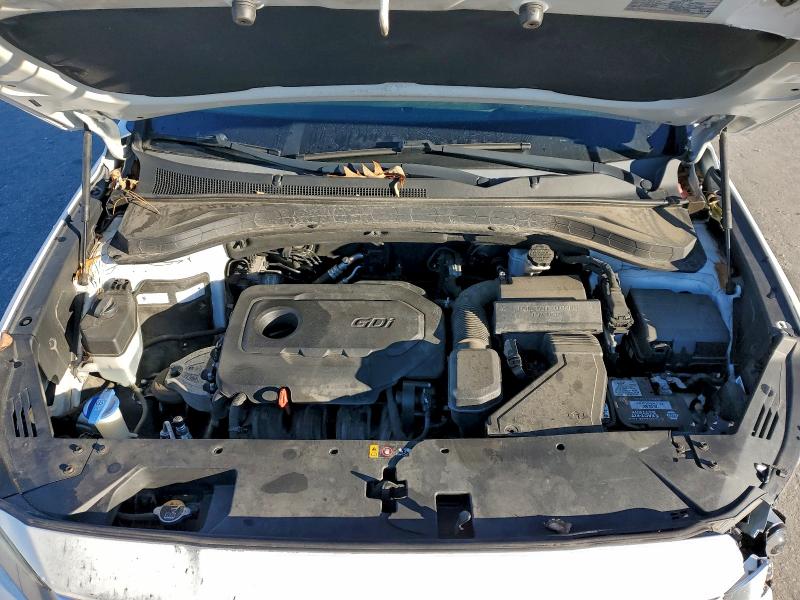 Photo 12 from auction – 2019 HYUNDAI SANTA FE S with VIN 5NMS2CAD3KH018047