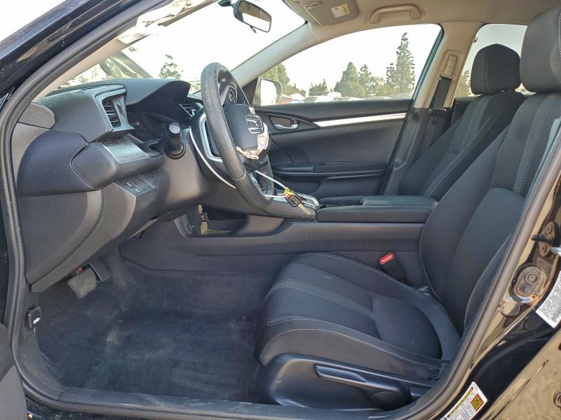 Photo 7 from auction – 2017 HONDA CIVIC LX with VIN 19XFC2F5XHE203190