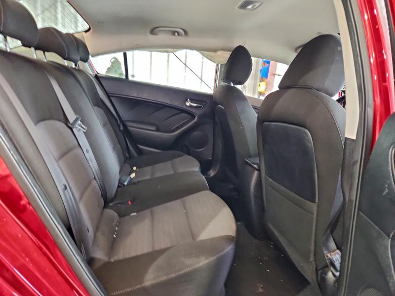 Photo 10 from auction – 2018 KIA FORTE with VIN 3KPFL4A71JE219854