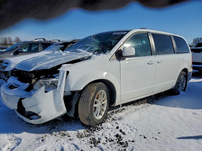 DODGE GRAND CARA 2019 with VIN 2C4RDGCG4KR775598 - Photo from auction