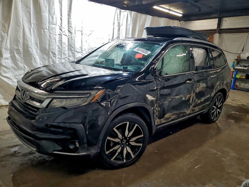 HONDA PILOT 2019 with VIN 5FNYF6H67KB031991 - Photo from auction