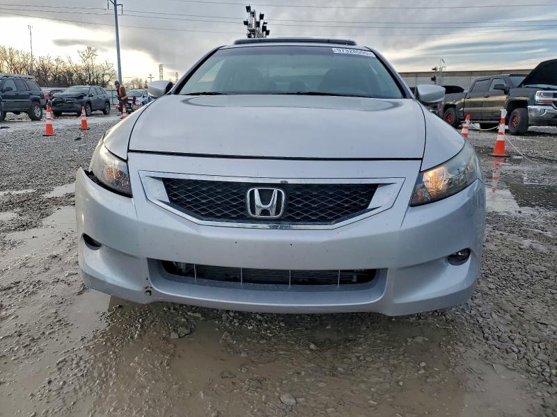 Photo 5 from auction – 2010 HONDA ACCORD EXL with VIN 1HGCS2B82AA010127