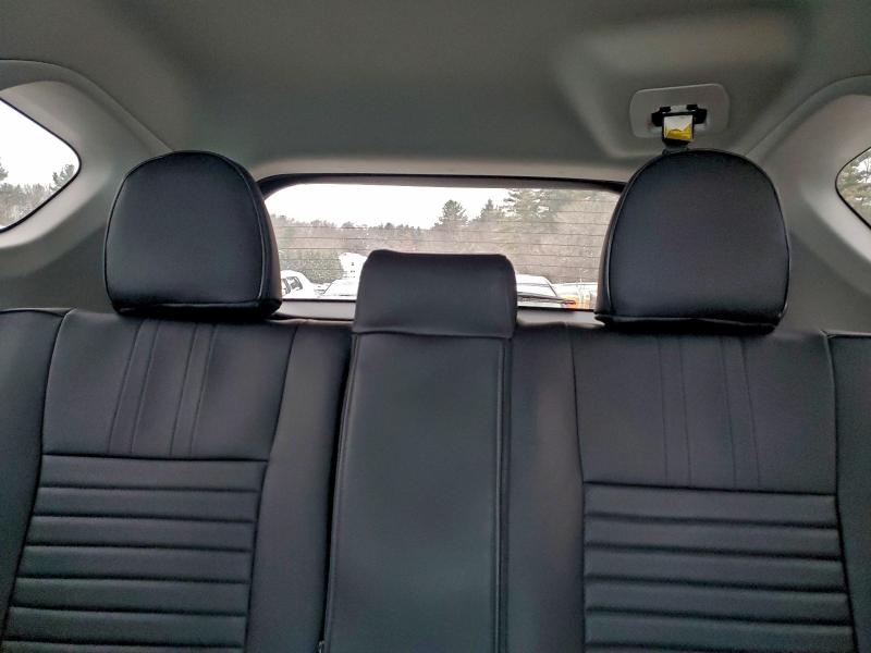 Photo 10 from auction – 2015 TOYOTA RAV4 XLE with VIN 2T3RFREV5FW278847