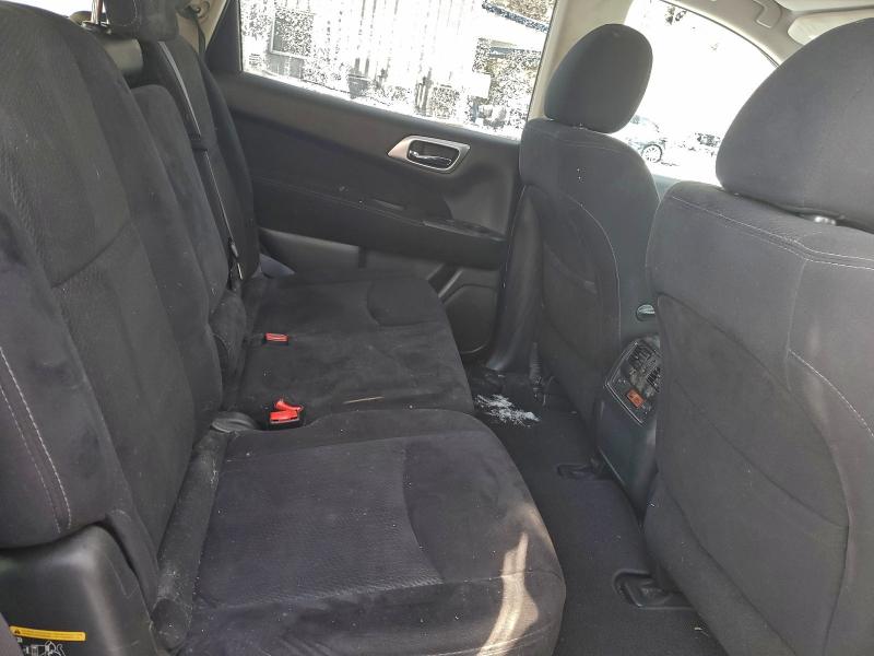 Photo 11 from auction – 2015 NISSAN PATHFINDER with VIN 5N1AR2MM5FC695372