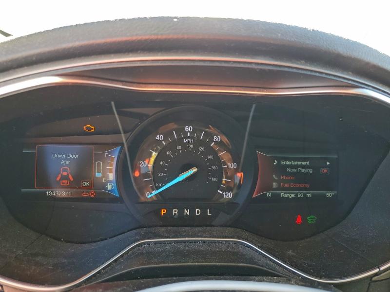 Photo 9 from auction – 2018 FORD FUSION with VIN 3FA6P0PU0JR274093