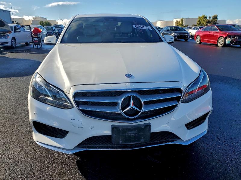Photo 5 from auction – 2016 MERCEDES-BENZ E 350 with VIN WDDHF5KB7GB235402