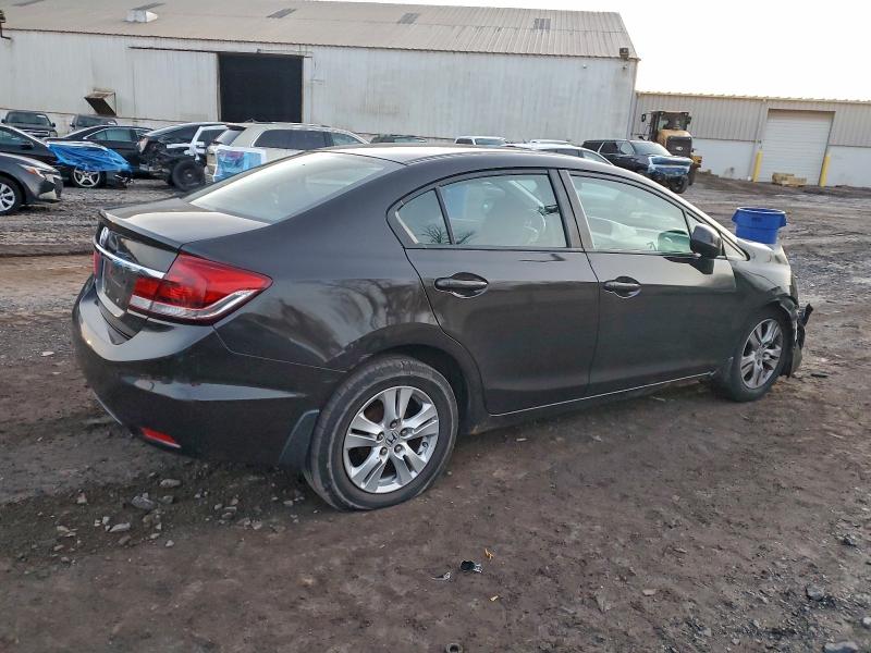Photo 3 from auction – 2013 HONDA CIVIC LX with VIN 2HGFB2F50DH547145