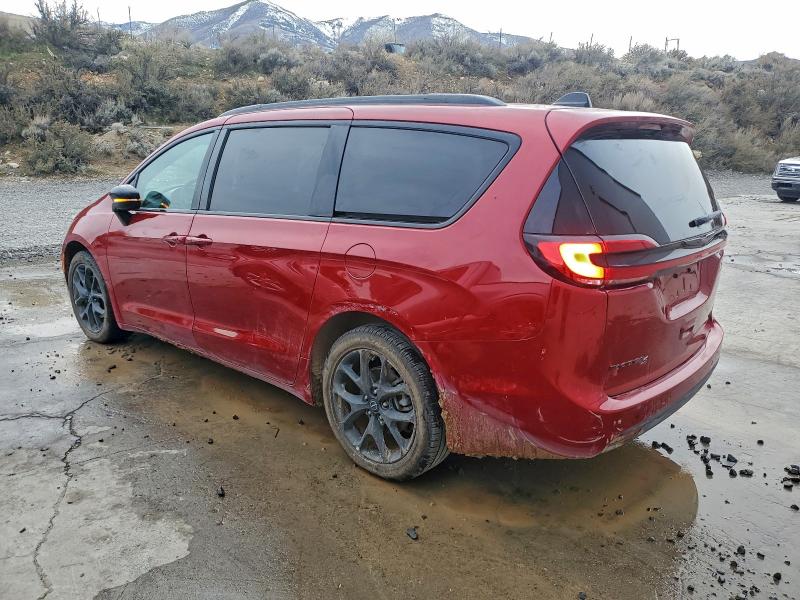 Photo 2 from auction – 2025 CHRYSLER PACIFICA L with VIN 2C4RC1GG9SR552550