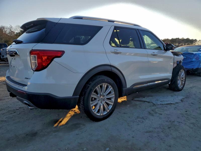 Photo 3 from auction – 2022 FORD EXPLORER L with VIN 1FMSK8FH6NGB79329