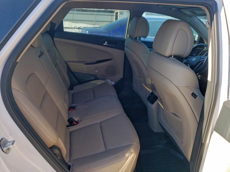 Photo 11 from auction – 2017 HYUNDAI TUCSON LIM with VIN KM8J3CA22HU325424