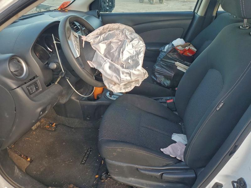 Photo 7 from auction – 2016 NISSAN VERSA S with VIN 3N1CN7AP1GL873663