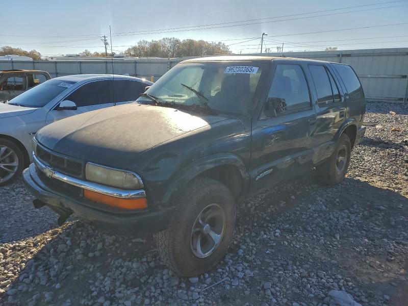 CHEVROLET BLAZER 2004 with VIN 1GNCS13X54K169096 - Photo from auction
