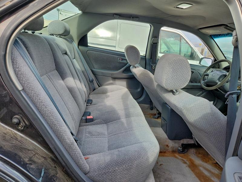 Photo 10 from auction – 2000 TOYOTA CAMRY CE with VIN JT2BF22K7Y0260191