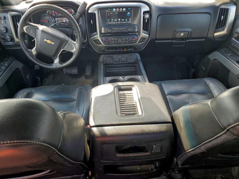 Photo 8 from auction – 2018 CHEVROLET SILVERADO with VIN 3GCUKREC2JG542314