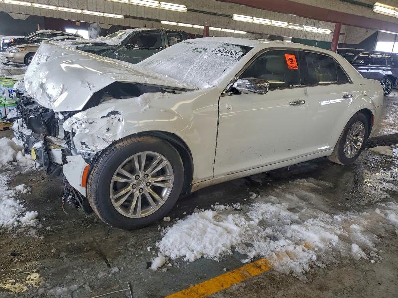 CHRYSLER 300C 2016 with VIN 2C3CCAEG9GH342752 - Photo from auction
