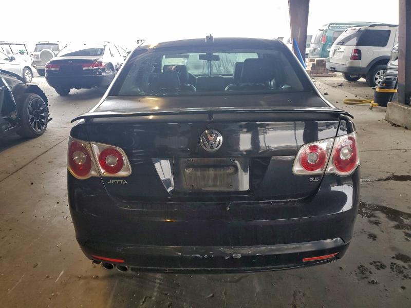 Photo 6 from auction – 2005 VOLKSWAGEN NEW JETTA with VIN 3VWSG71K15M615252