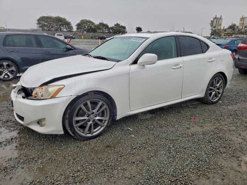 LEXUS IS 250 2008 with VIN JTHBK262X85069458 - Photo from auction