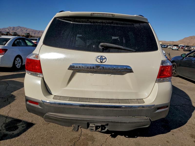 Photo 6 from auction – 2011 TOYOTA HIGHLANDER with VIN 5TDYK3EH1BS025549
