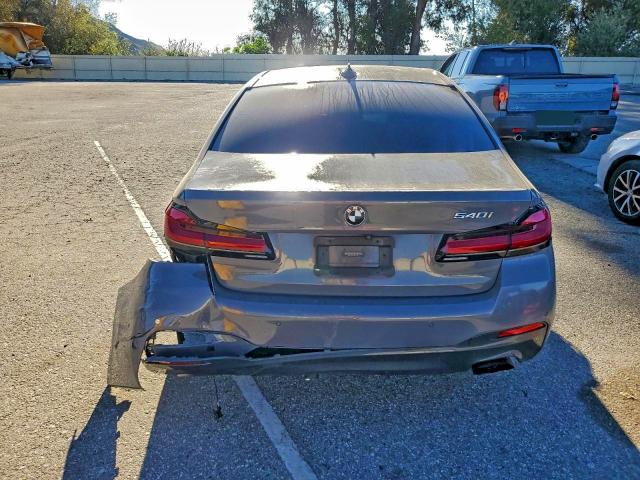 Photo 6 from auction – 2021 BMW 540 I with VIN WBA53BJ08MWX13400