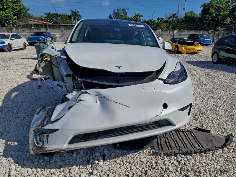 Photo 5 from auction – 2024 TESLA MODEL Y with VIN 7SAYGAEE5RF033697