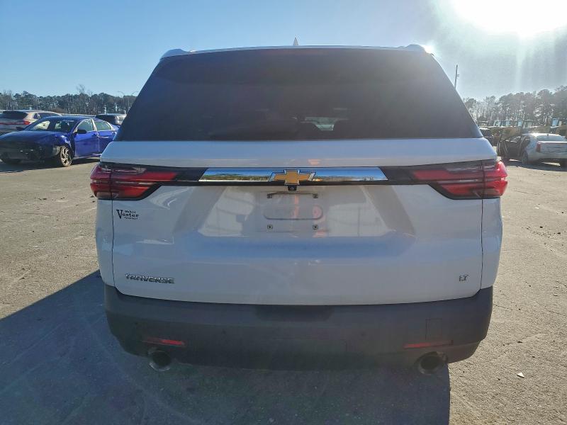 Photo 6 from auction – 2022 CHEVROLET TRAVERSE L with VIN 1GNERGKW0NJ169370