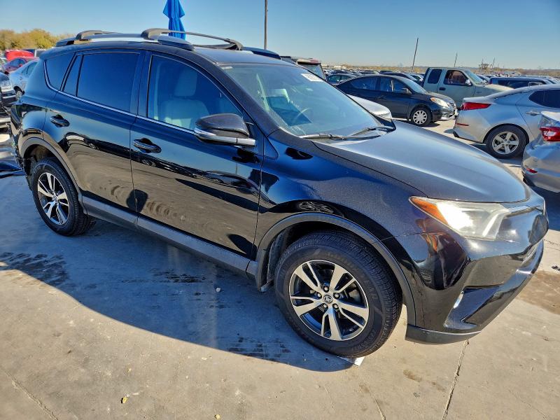 Photo 4 from auction – 2018 TOYOTA RAV4 ADVEN with VIN 2T3WFREV3JW464527