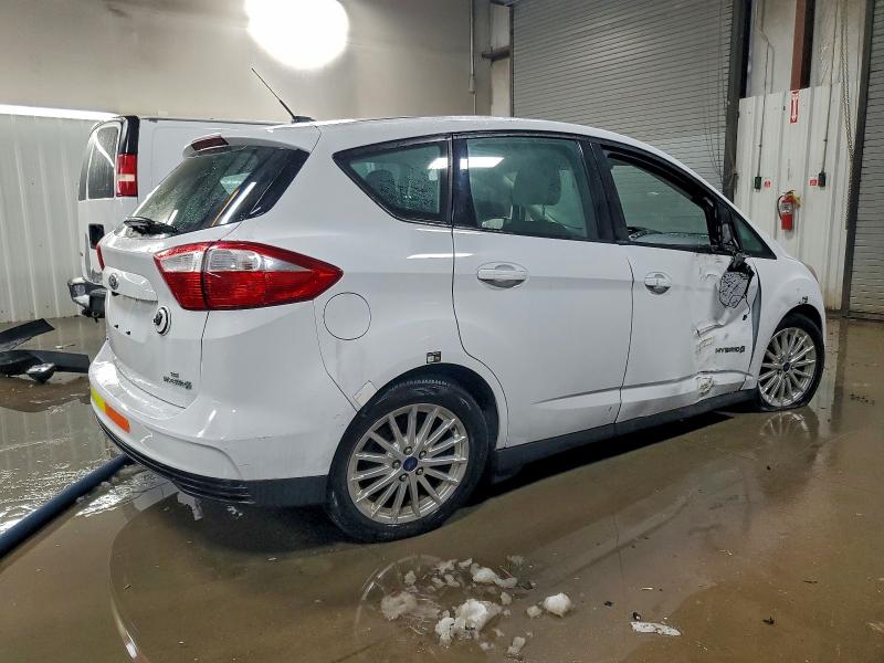 Photo 3 from auction – 2015 FORD C-MAX SE with VIN 1FADP5AU0FL113598